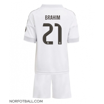 Billige Fotballdrakt Real Madrid Brahim Diaz #21 Replika Hjemmedraktsett Barn 2025-26 Kortermet (med bukser)